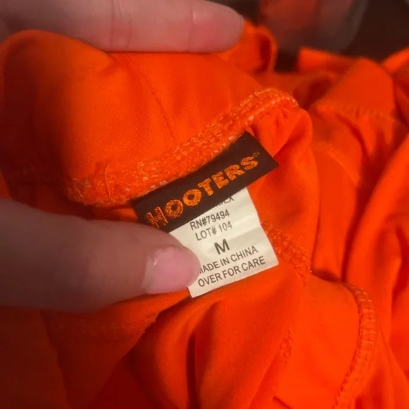 Hooters shorts - Picture 2 of 4